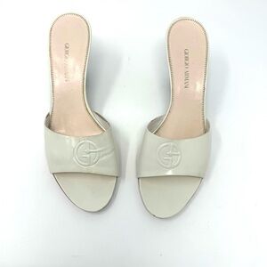 Giorgio Armani Ivory Patent Slingback Heels – Size 37.5 | Minimalist Luxury